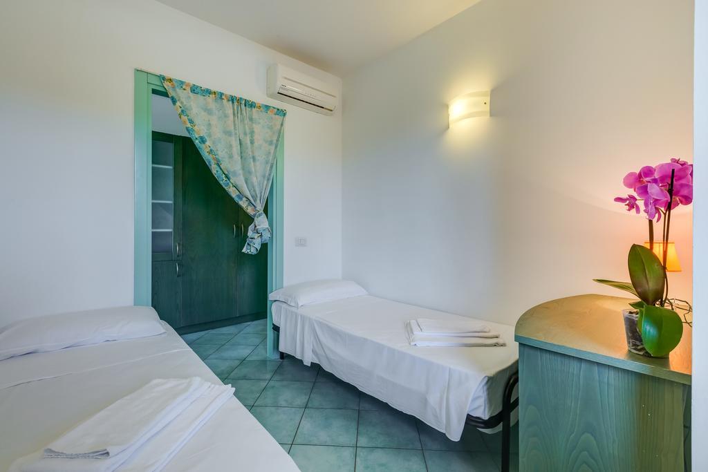 Terra Felice Apart otel San Felice Circeo Oda fotoğraf